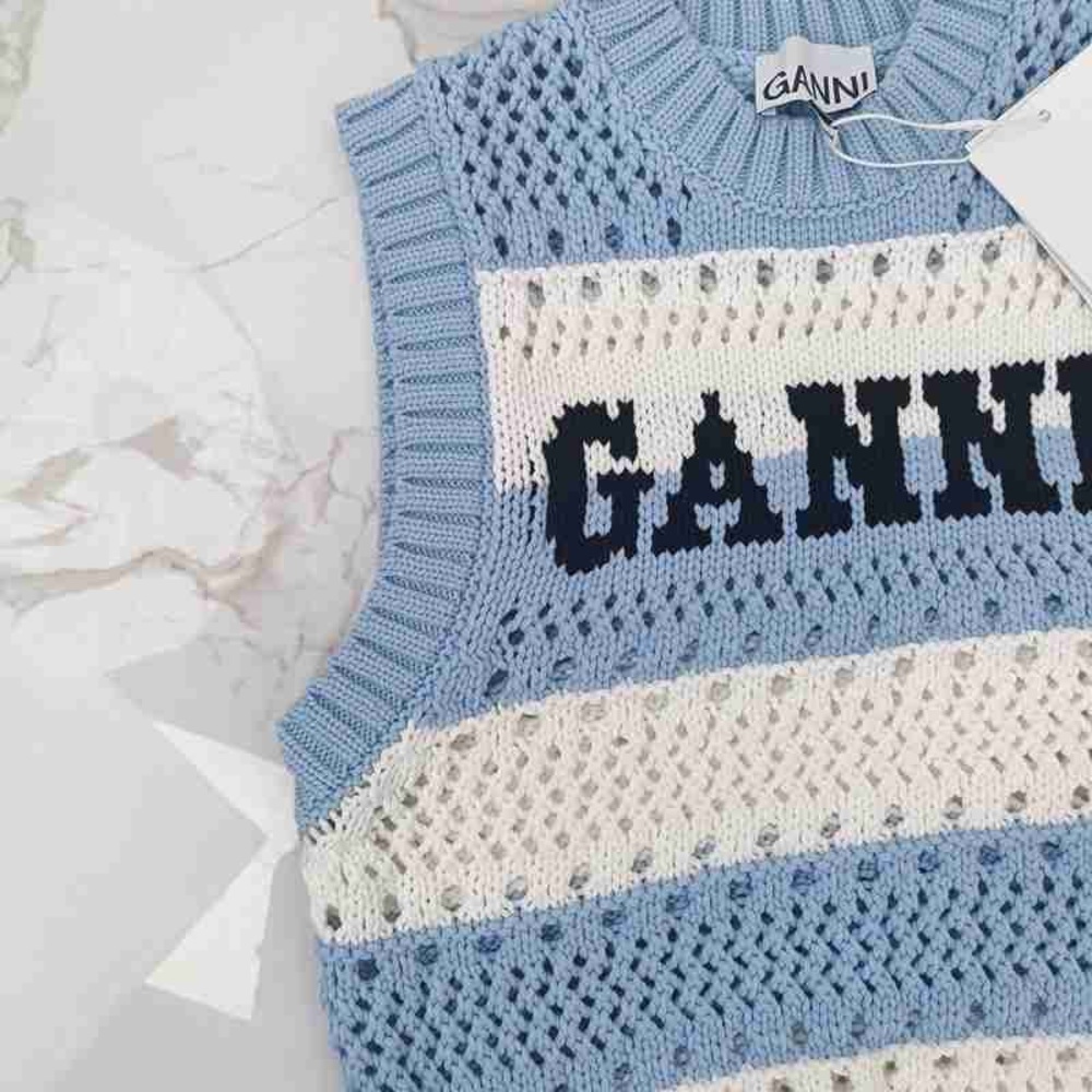 Ganni Women's Blue and Cream Crewneck Sweater Vest - Picture 3 of 5